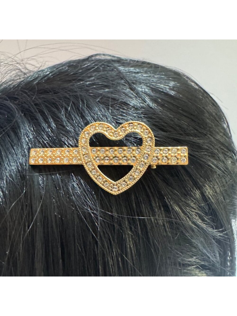 Heart-Shaped Gold Hair Clip With Rhinestones Decorative Design New